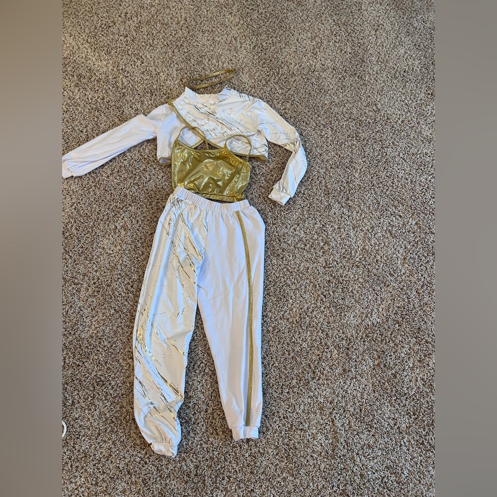 Gold and white hip-hop, dance costume